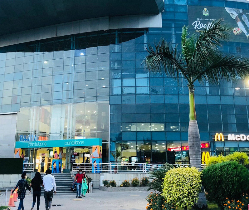 Paras Down Town Mall Zirakpur